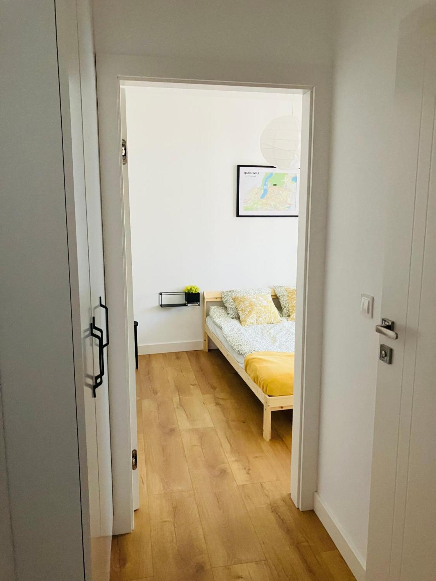 Apartamento Apartament Na Klasztornej Wągrowiec Exterior foto